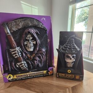 Talking Tombstone and Halloween Lantern
